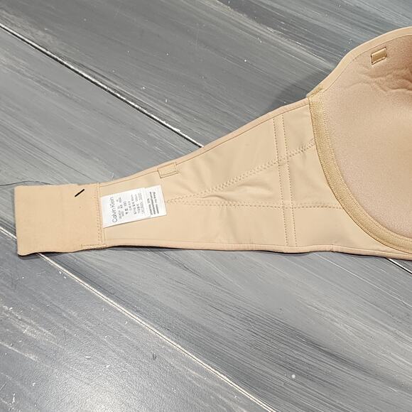 Calvin Klein Strapless Push-Up Bra 36DD Underwire Naked Glamour QF5677 Beige - Picture 5 of 11